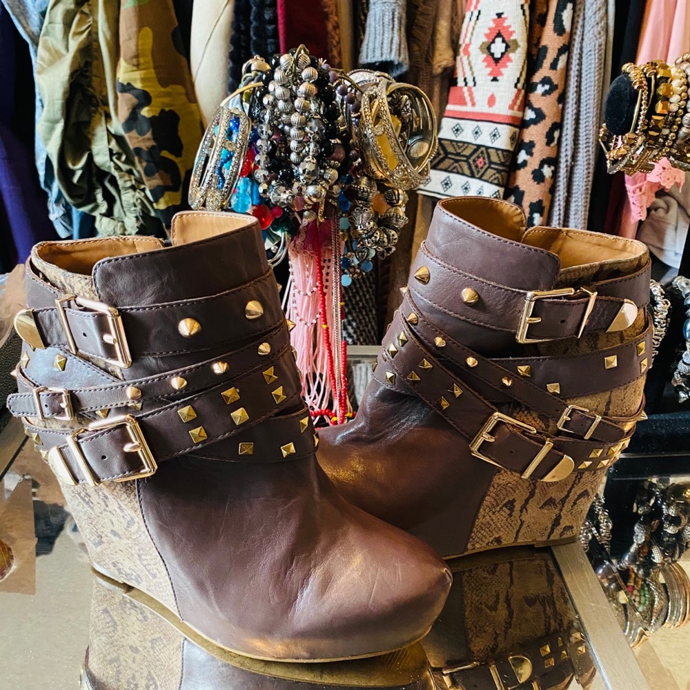 BCBG Wedge Booties